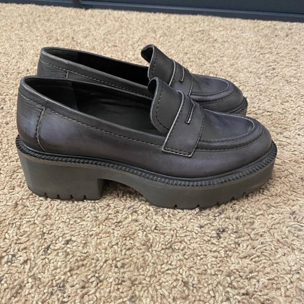 Free People Lyra lug sole black loafer size 37.5